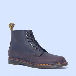 1460 Crazy Horse Leather Lace Up Boots | Dr. Martens